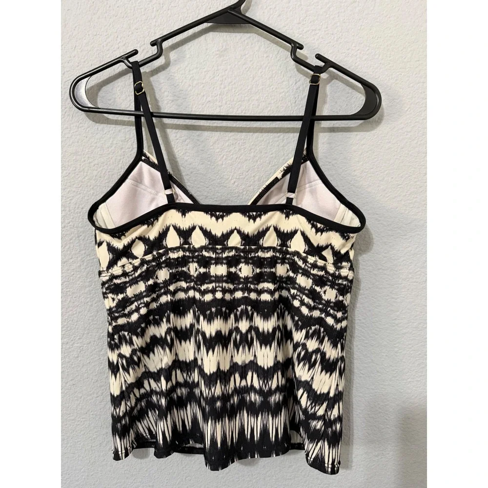 Badgley Mischka Womens Black White Ikat Print Tankini Swim Top Size 10 V-Neck